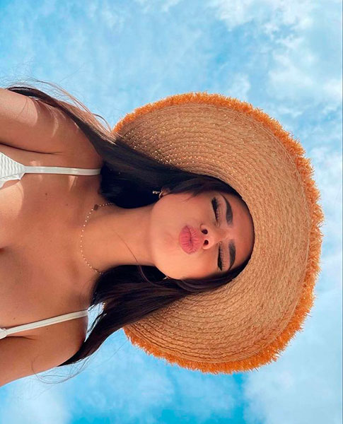pose para foto selfie en la playa instagram